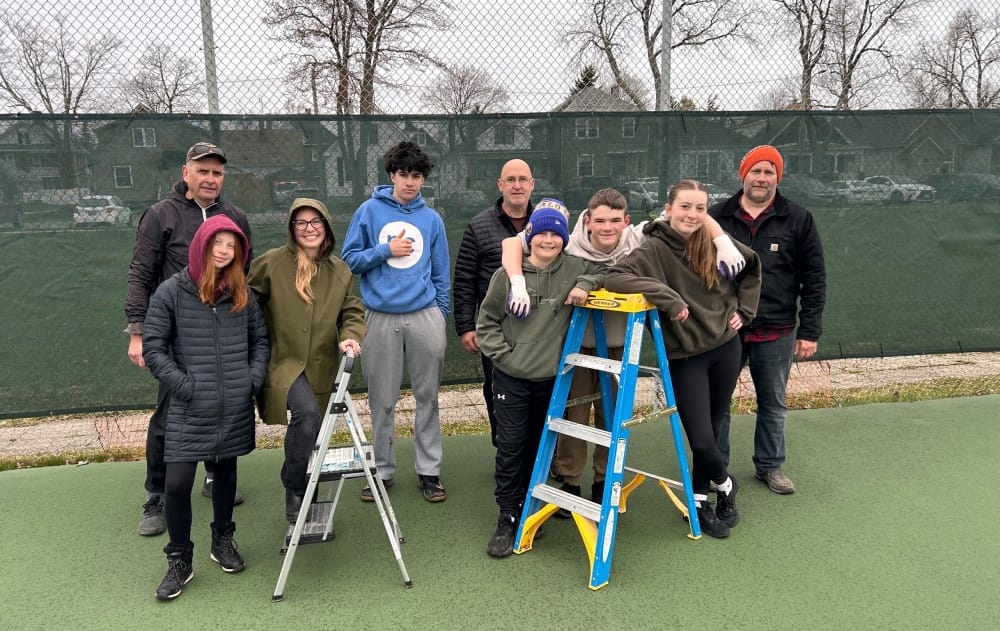 Rob Kozuh, Penni Godbout, Trisha Godbout, Justin Martens, Mike Lavigne, Griffin Godbout, Alexy Secord, Lila Godbout, Patrick Godbout