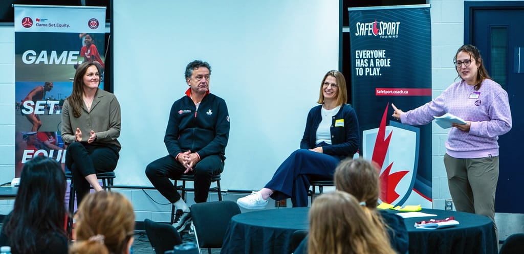 Melissa Lacroix, Simon Bartram, Katia Radan-Cho, Terri Temelini