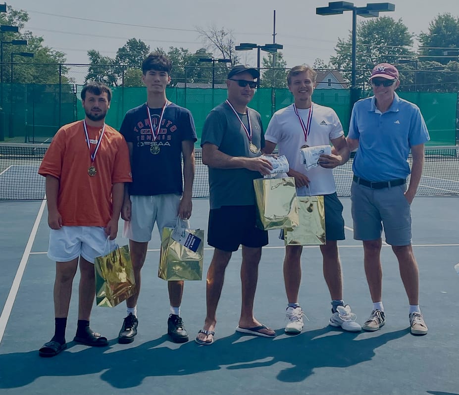 Niagara Slam-Eddie Partridge and Sebastian Miele; Hugo Lirio and Nate Czajkowski; congratulated by John Pilling